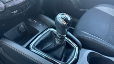 Nissan Qashqai 1.3 DiG-T Acenta Premium 5dr Petrol Hatchback